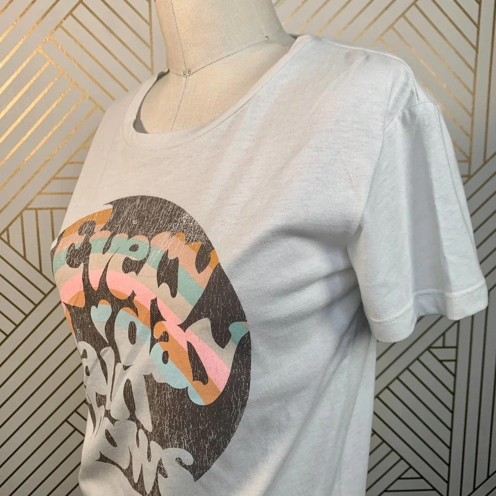 Chaser Every Day‎ Rainbows Graphic Tee Shirt - Picture 7 of 16